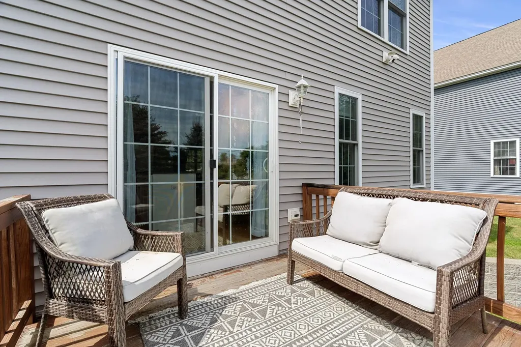 12 Stocklan Circle Dover NH 03820