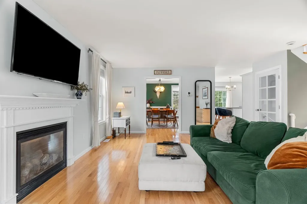 12 Stocklan Circle Dover NH 03820