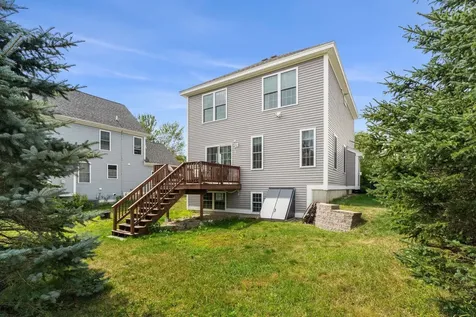 12 Stocklan Circle Dover NH 03820