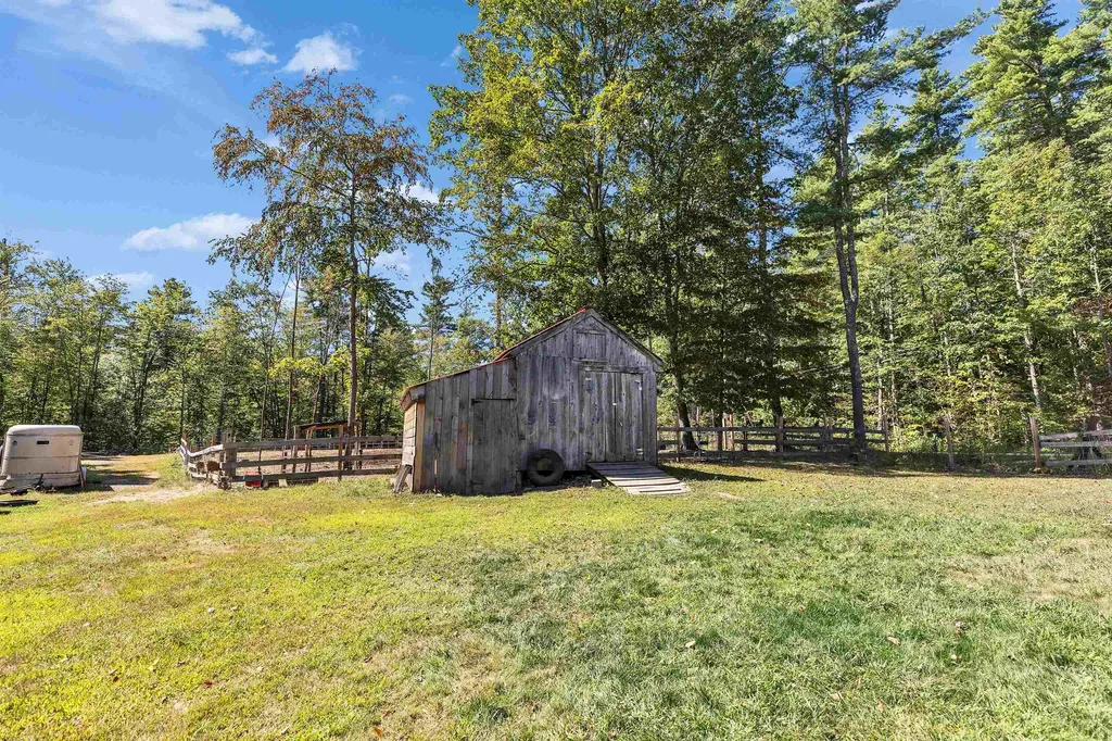 175 Towle Road Chester NH 03036