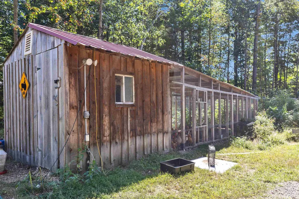 175 Towle Road Chester NH 03036