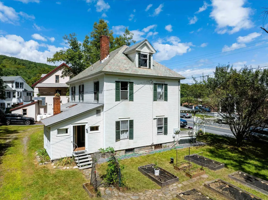 2015 Vermont Route 30 Townshend VT 05353