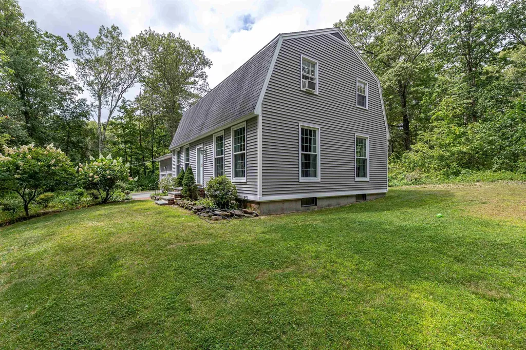 70 Governor Dinsmore Road Windham NH 03087