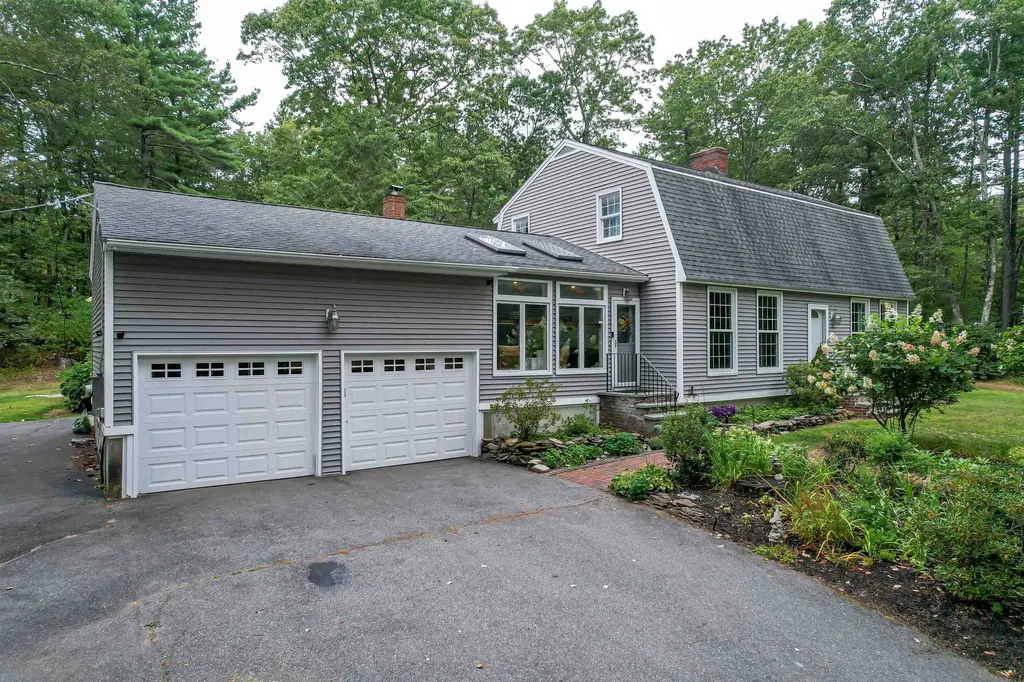 70 Governor Dinsmore Road Windham NH 03087