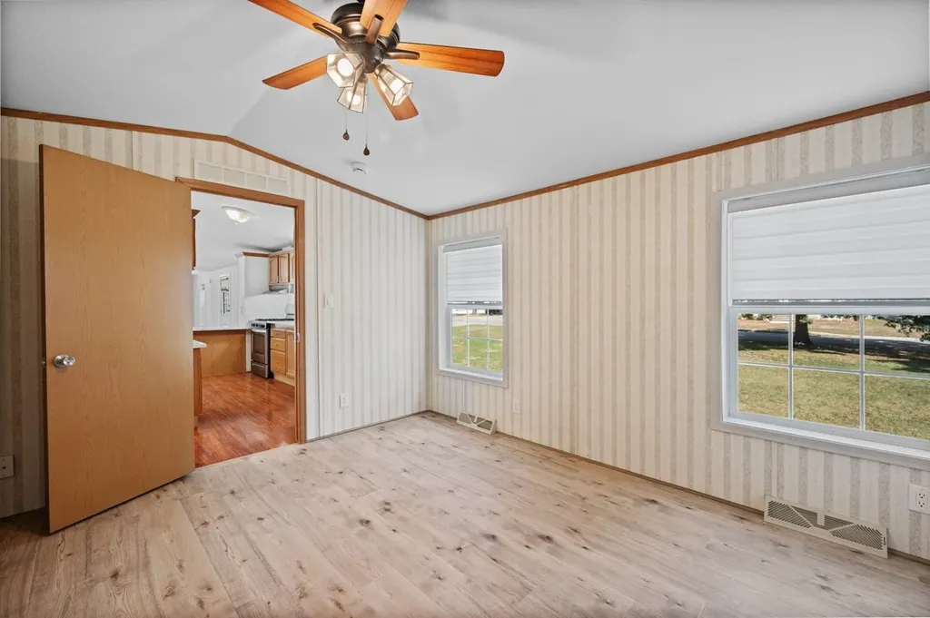 20 Railroad Avenue Seabrook NH 03874