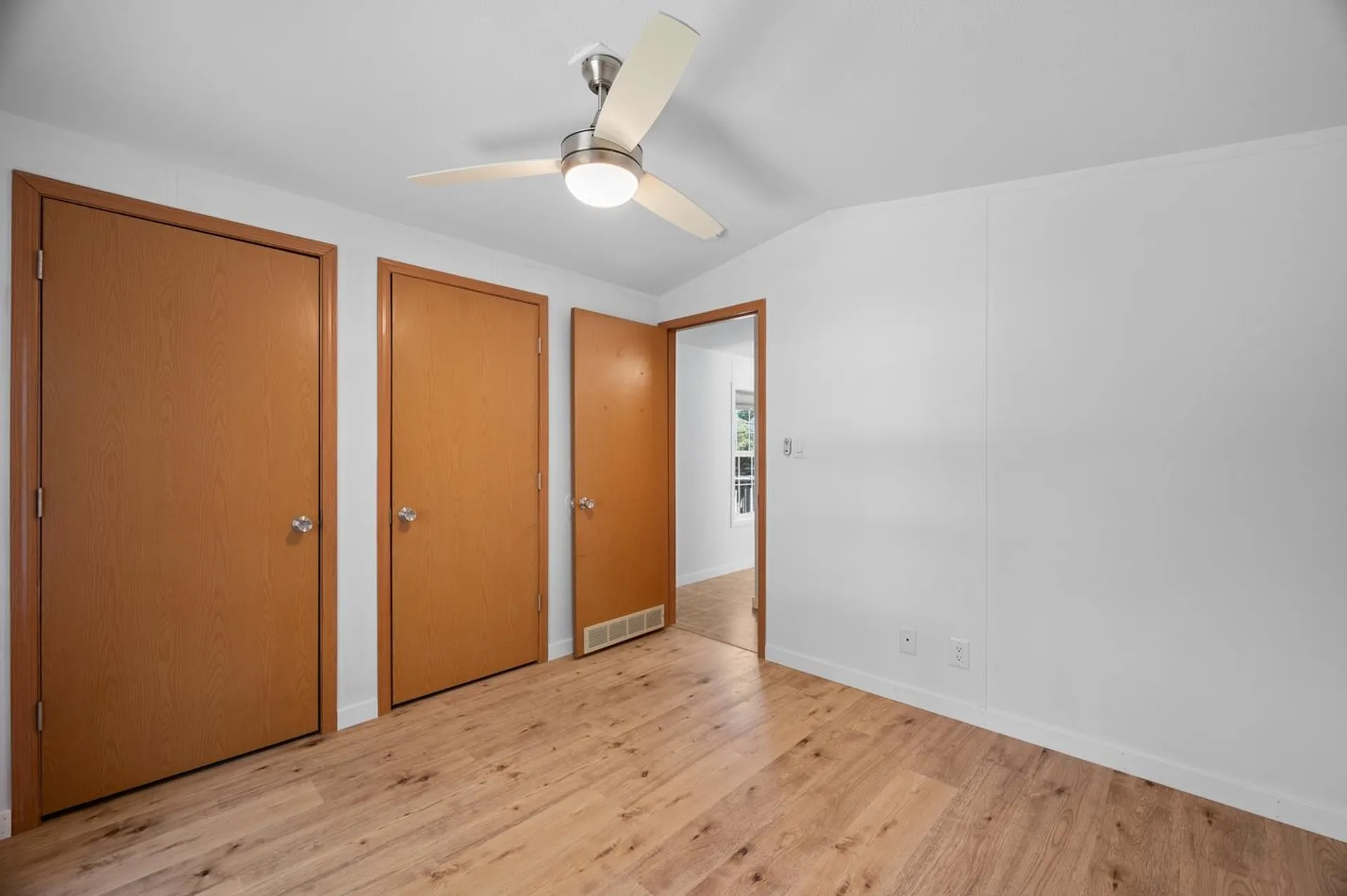 20 Railroad Avenue Seabrook NH 03874