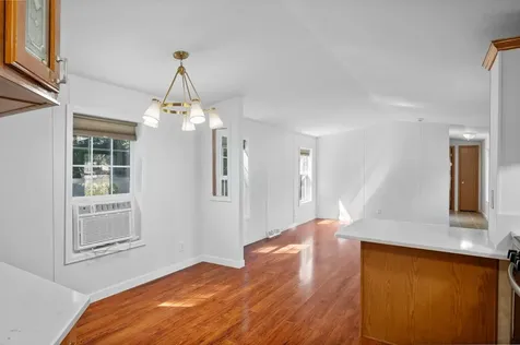 20 Railroad Avenue Seabrook NH 03874