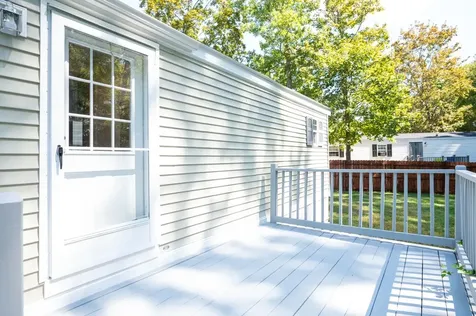 20 Railroad Avenue Seabrook NH 03874