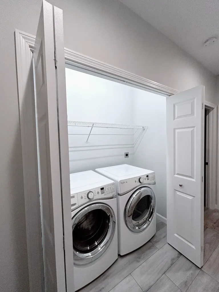 302 Flanders Road Henniker NH 03242