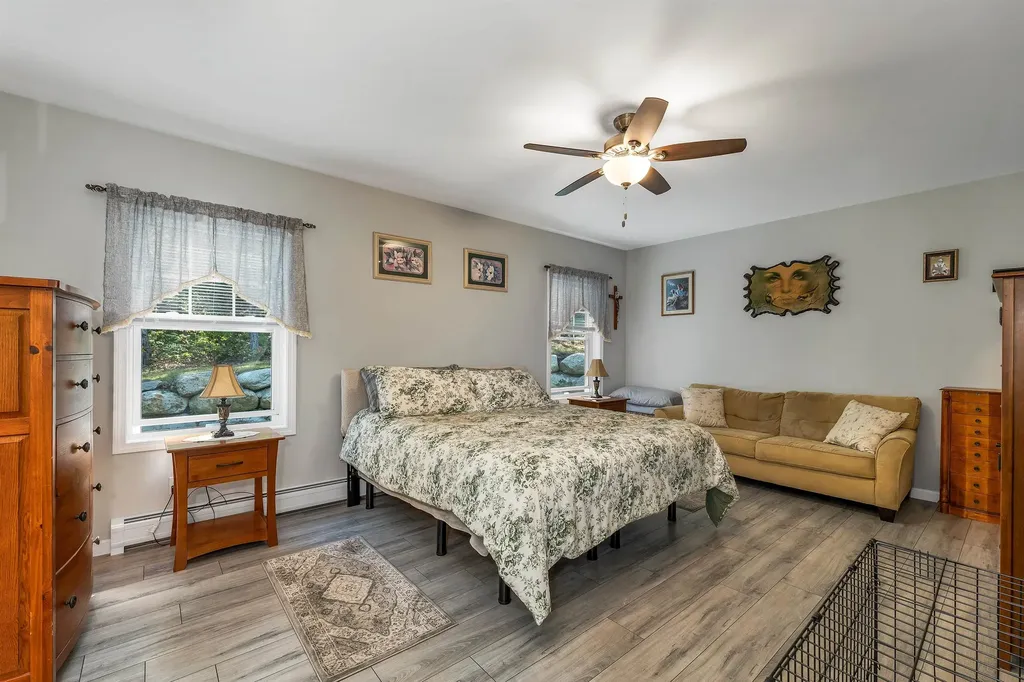 302 Flanders Road Henniker NH 03242