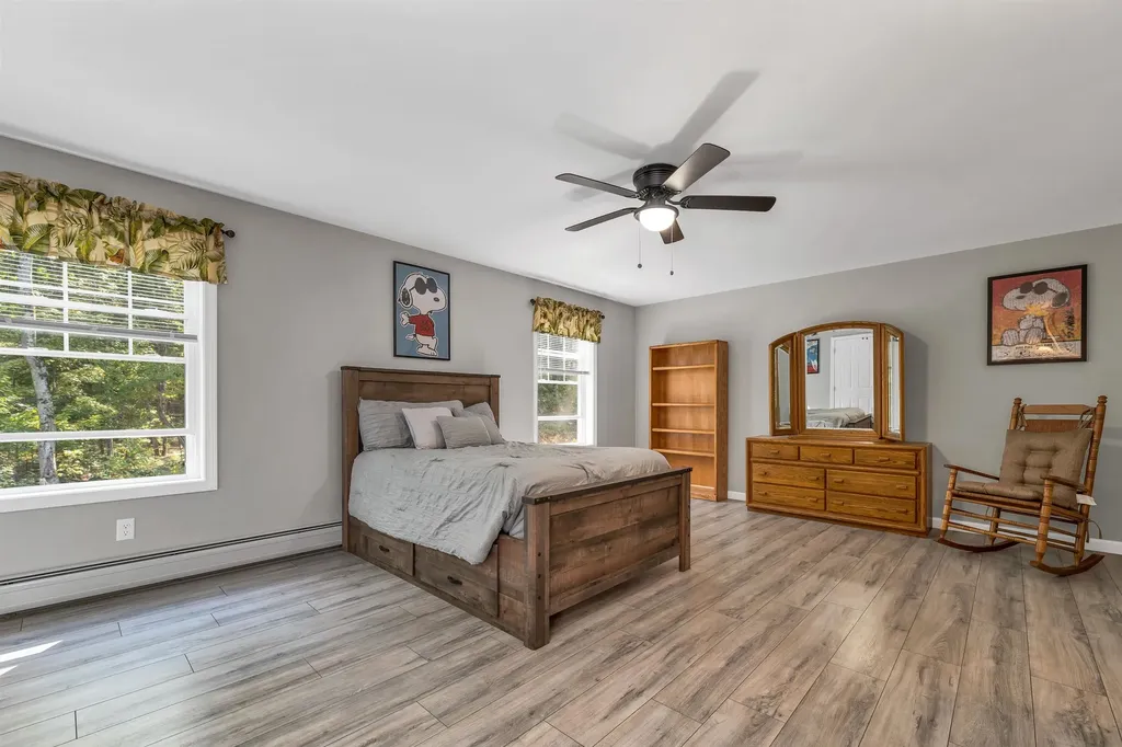 302 Flanders Road Henniker NH 03242