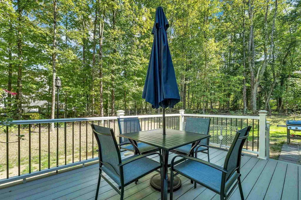 302 Flanders Road Henniker NH 03242