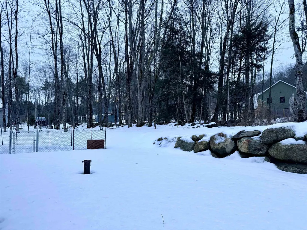 302 Flanders Road Henniker NH 03242