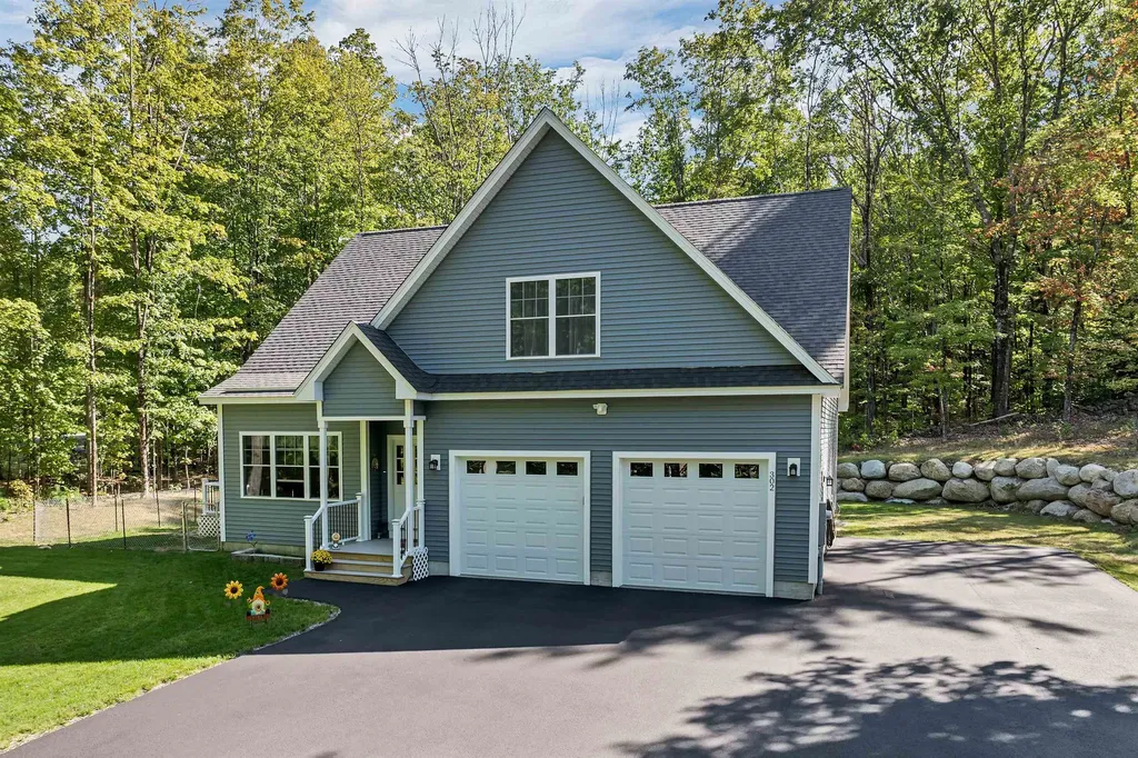 302 Flanders Road Henniker NH 03242