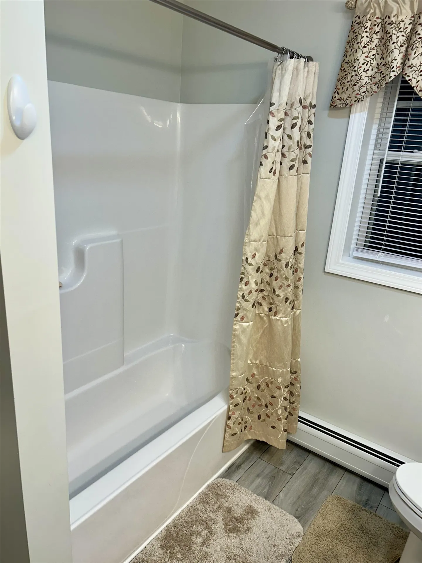 302 Flanders Road Henniker NH 03242