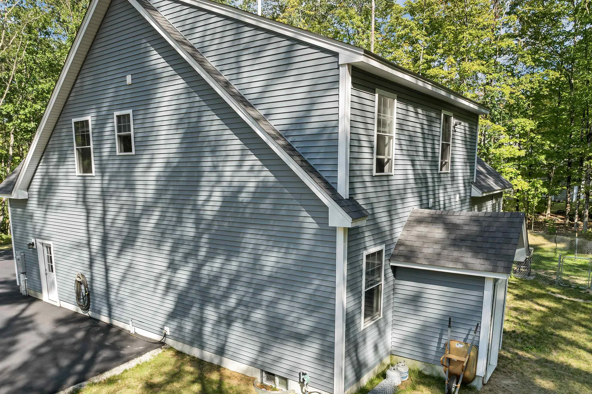 302 Flanders Road Henniker NH 03242