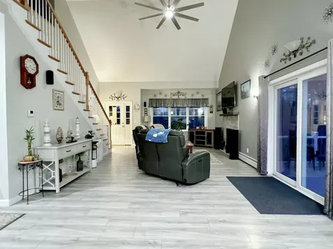302 Flanders Road Henniker NH 03242