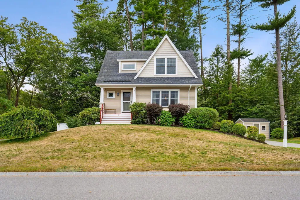 5 Winslow Drive Exeter NH 03833