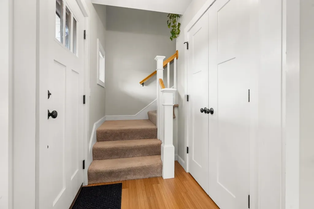 5 Winslow Drive Exeter NH 03833