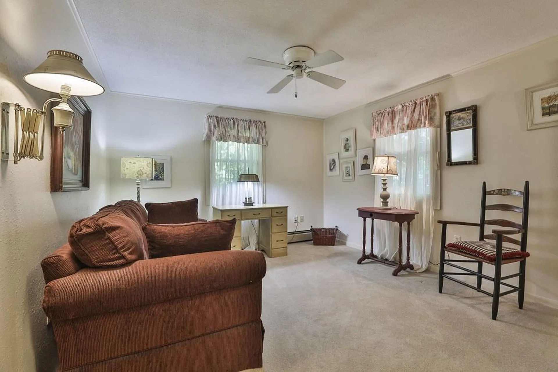 12 Harris Street Nashua NH 03060