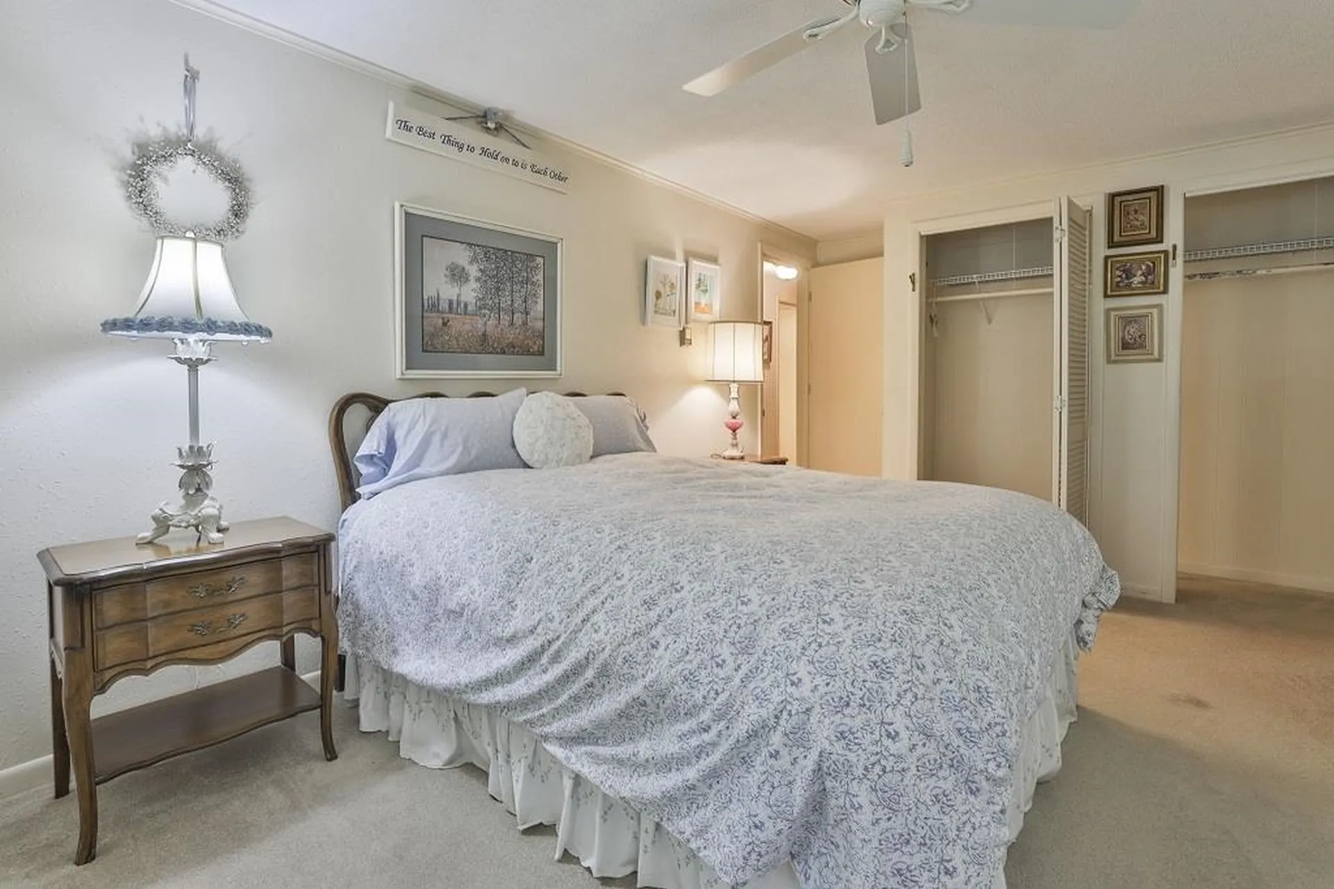12 Harris Street Nashua NH 03060
