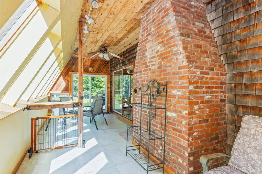 69 Murphy Road Peterborough NH 03458