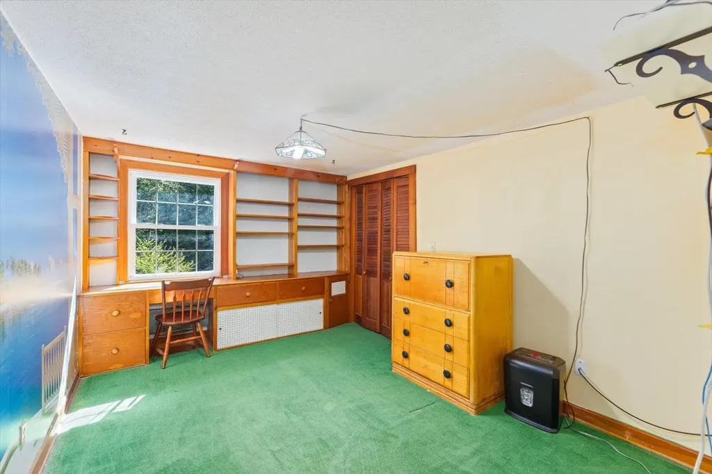 69 Murphy Road Peterborough NH 03458