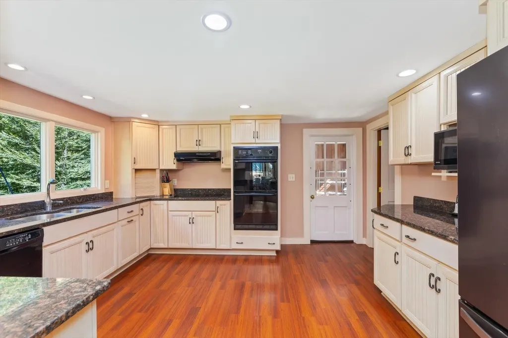 69 Murphy Road Peterborough NH 03458