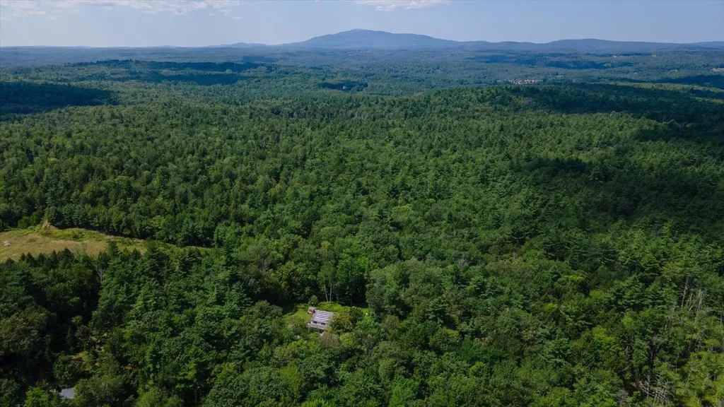 69 Murphy Road Peterborough NH 03458