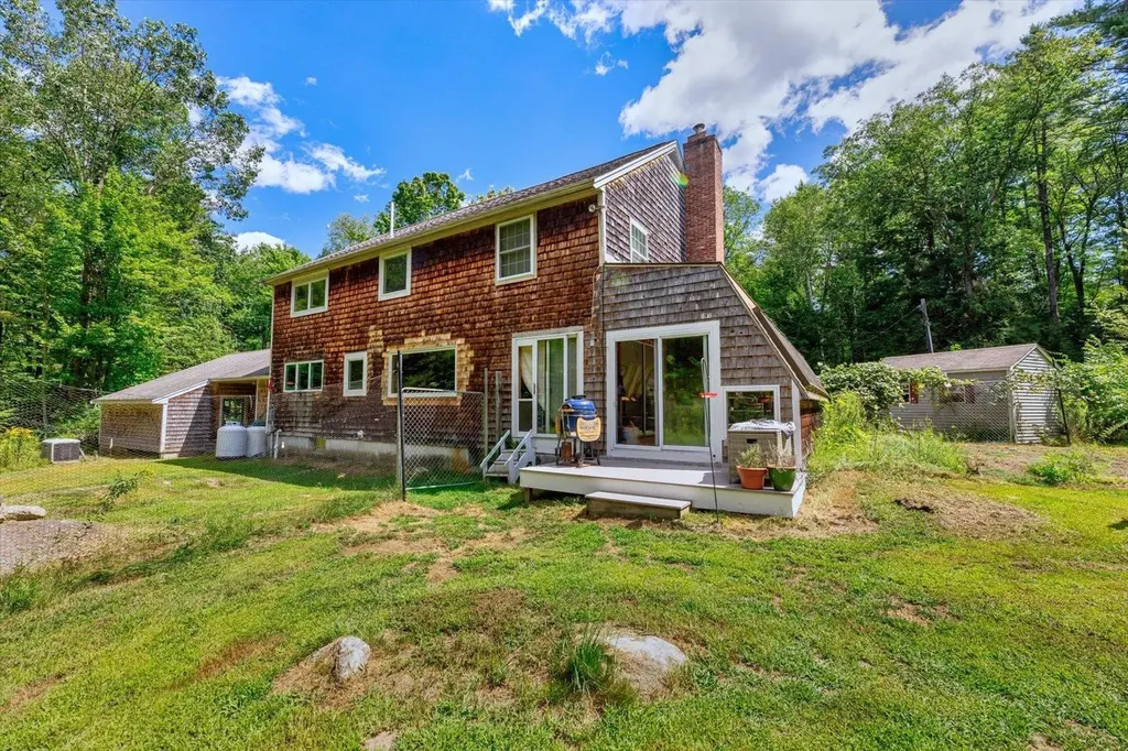 69 Murphy Road Peterborough NH 03458