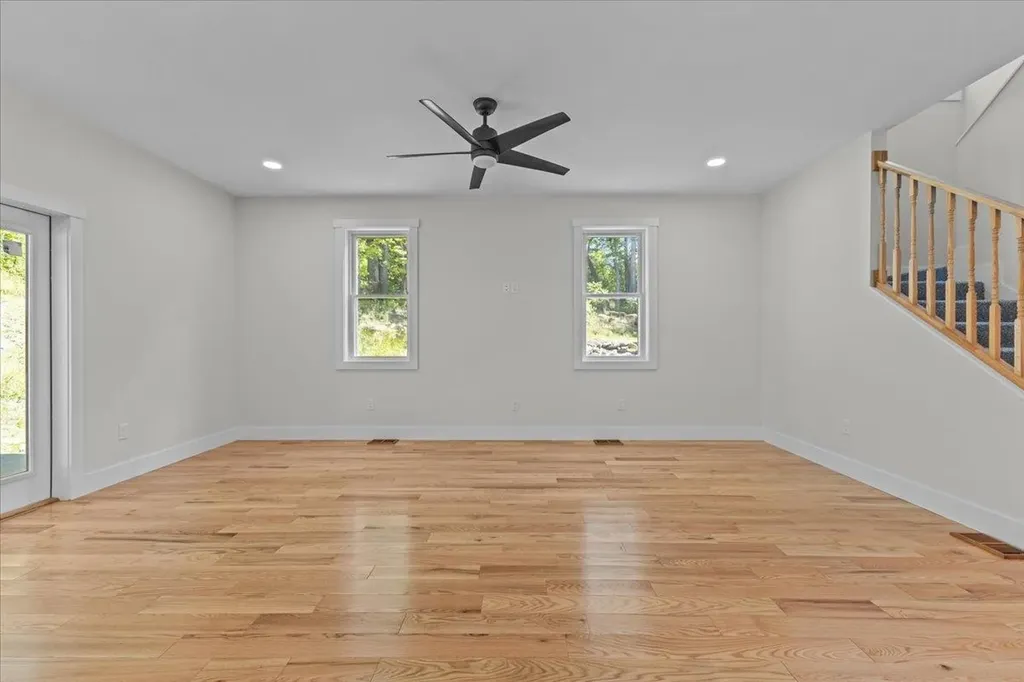 91 Ernest Way Hinesburg VT 05461