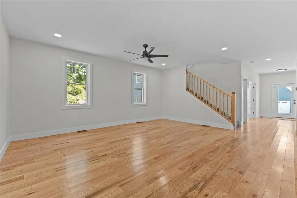 91 Ernest Way Hinesburg VT 05461