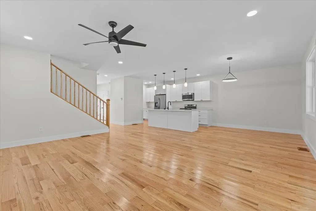 91 Ernest Way Hinesburg VT 05461