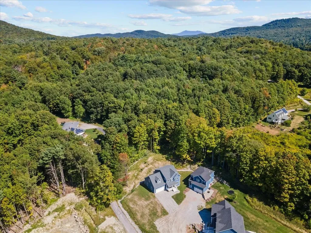 91 Ernest Way Hinesburg VT 05461