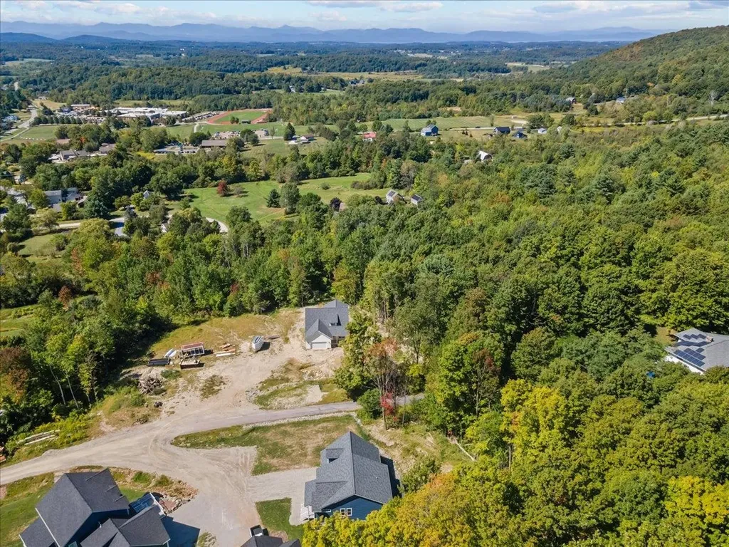 91 Ernest Way Hinesburg VT 05461