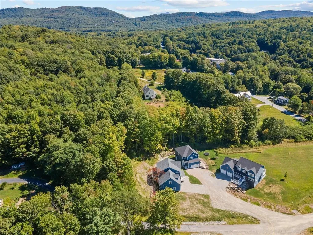 91 Ernest Way Hinesburg VT 05461
