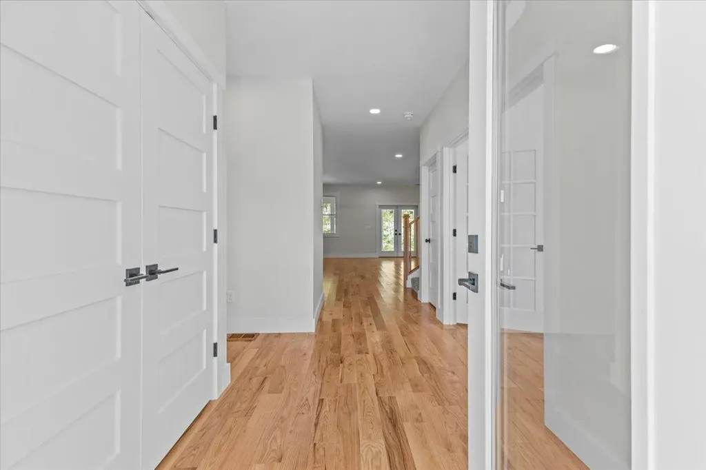 91 Ernest Way Hinesburg VT 05461