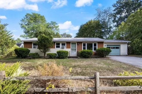 4 Barry Street Dover NH 03820