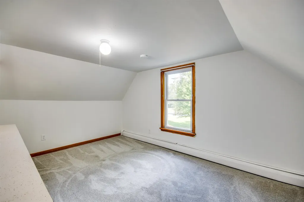 133 White Street South Burlington VT 05403