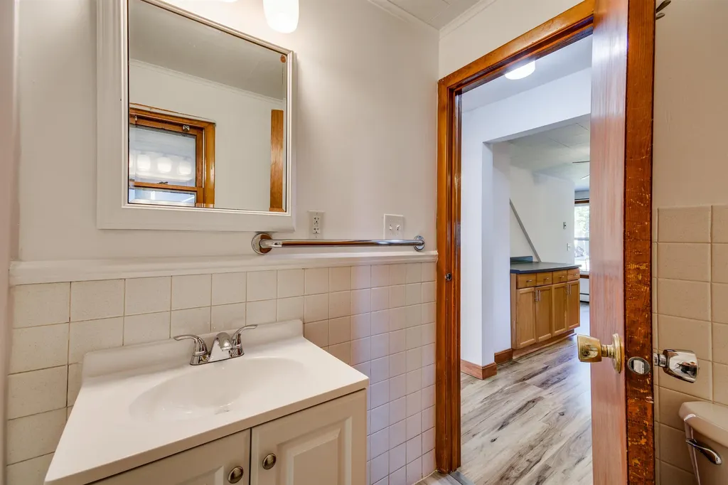 133 White Street South Burlington VT 05403