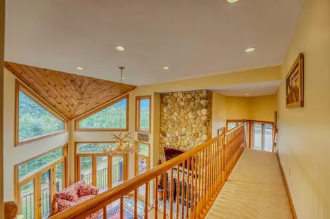 305 Crawford Ridge Road Carroll NH 03575
