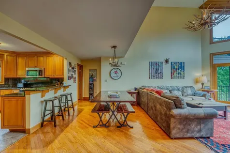 305 Crawford Ridge Road Carroll NH 03575