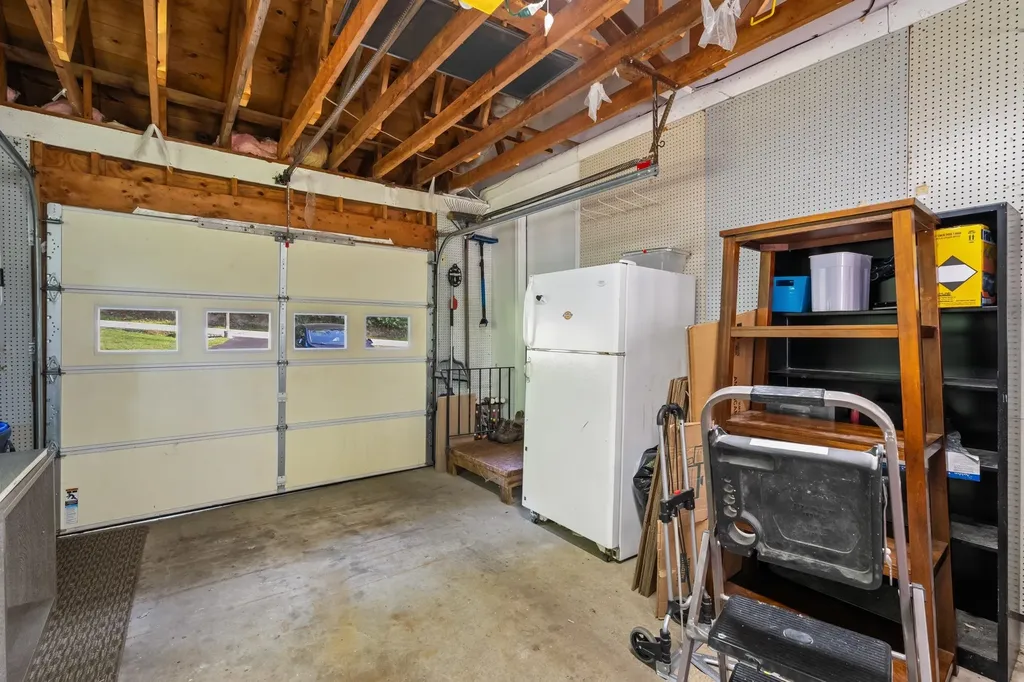 129 Hackett Hill Road Hooksett NH 03106