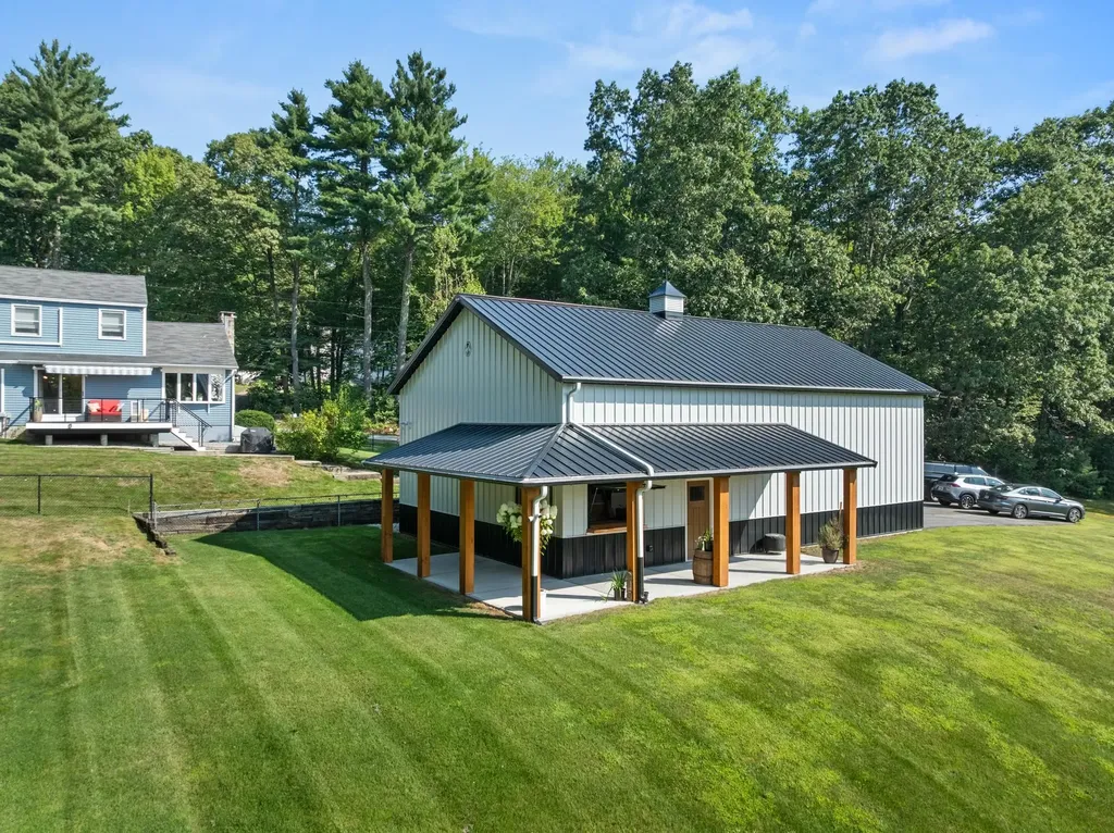 129 Hackett Hill Road Hooksett NH 03106