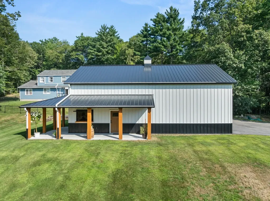 129 Hackett Hill Road Hooksett NH 03106