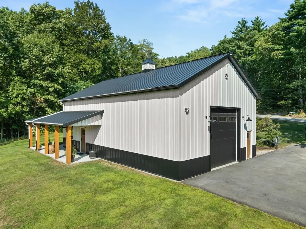 129 Hackett Hill Road Hooksett NH 03106