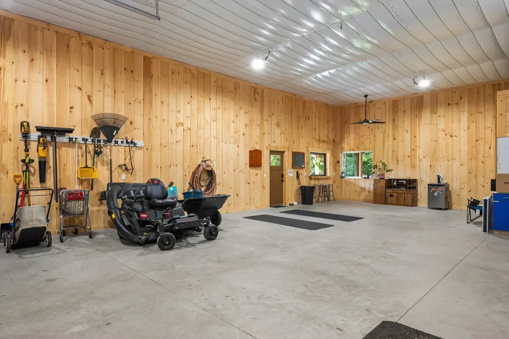 129 Hackett Hill Road Hooksett NH 03106