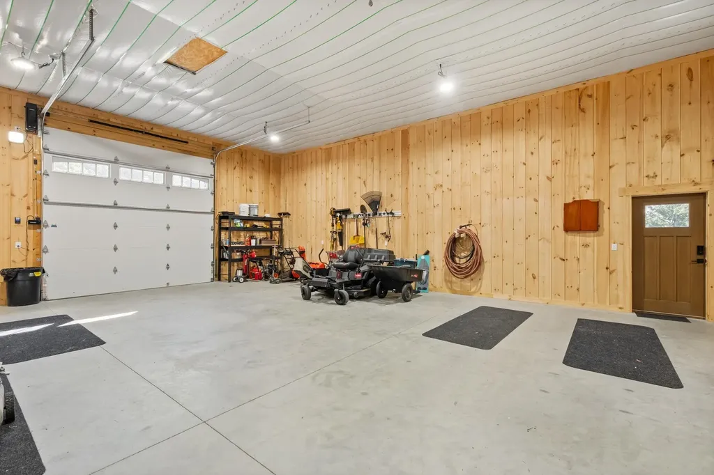 129 Hackett Hill Road Hooksett NH 03106