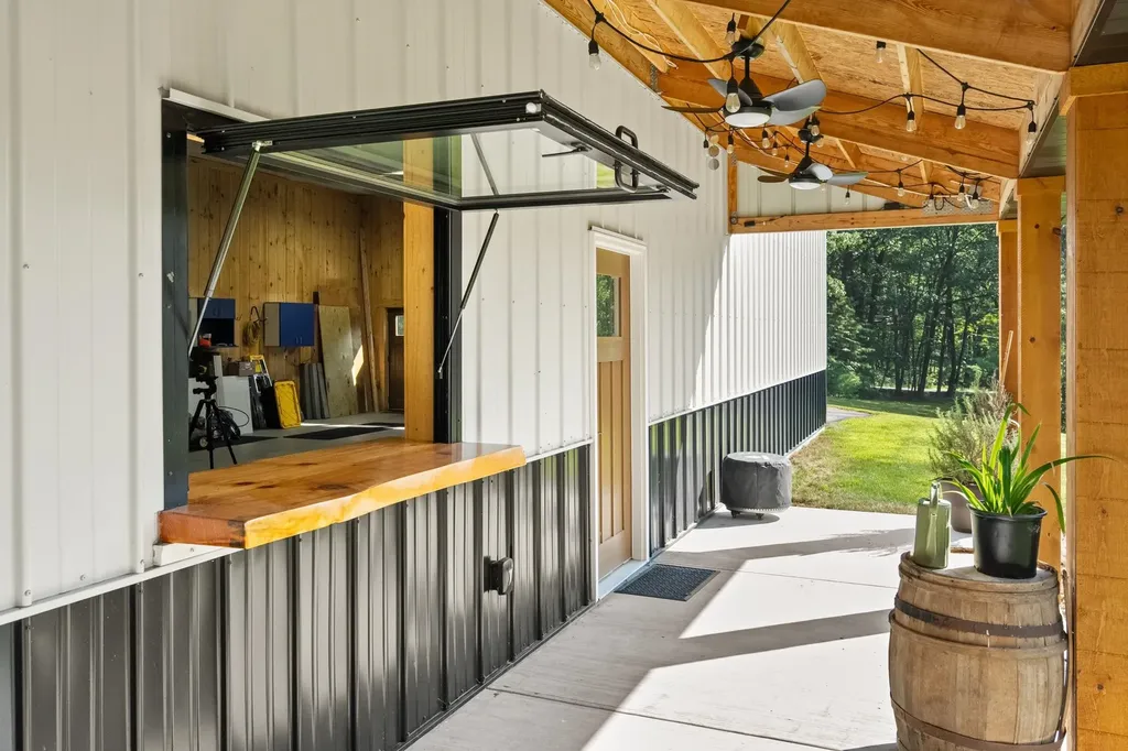 129 Hackett Hill Road Hooksett NH 03106