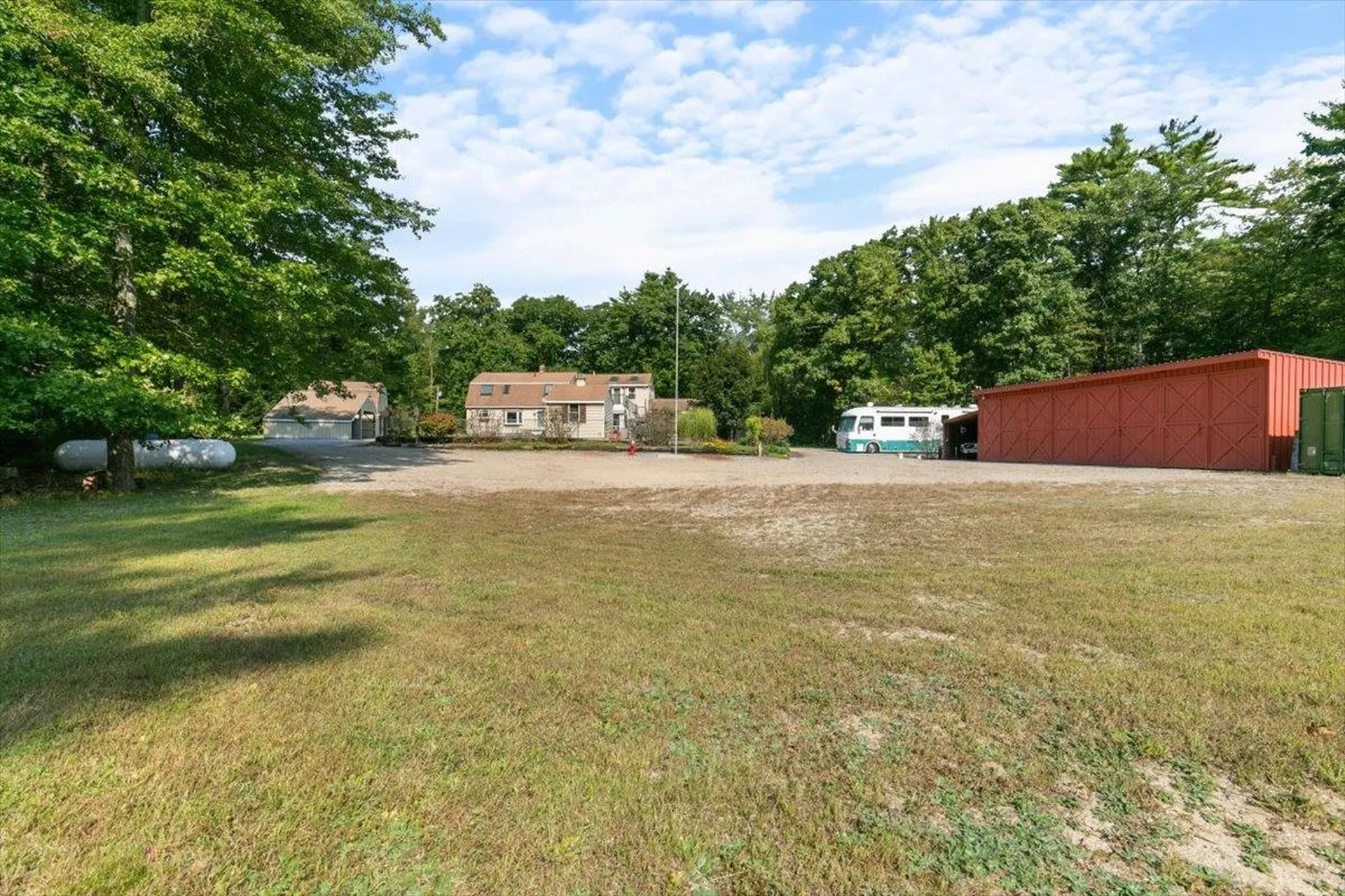 49 Robinson Road Bow NH 03304